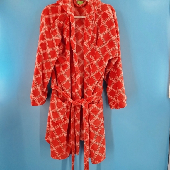 Vera Bradley red and white hoodie robe - Picture 3 of 10